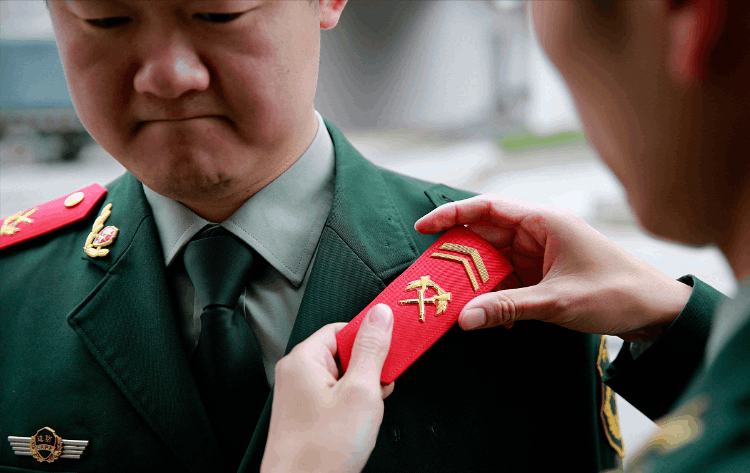 如今當兵選擇2年、5年、12年可以拿多少錢？都有哪些優(yōu)勢？