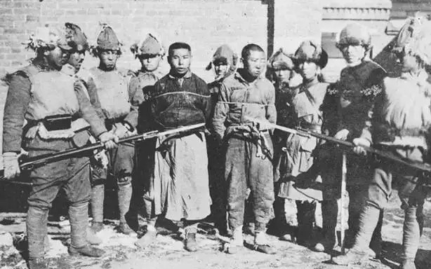 國恥“九一八”，為什么面對日本侵略，東北軍采取不抵抗政策