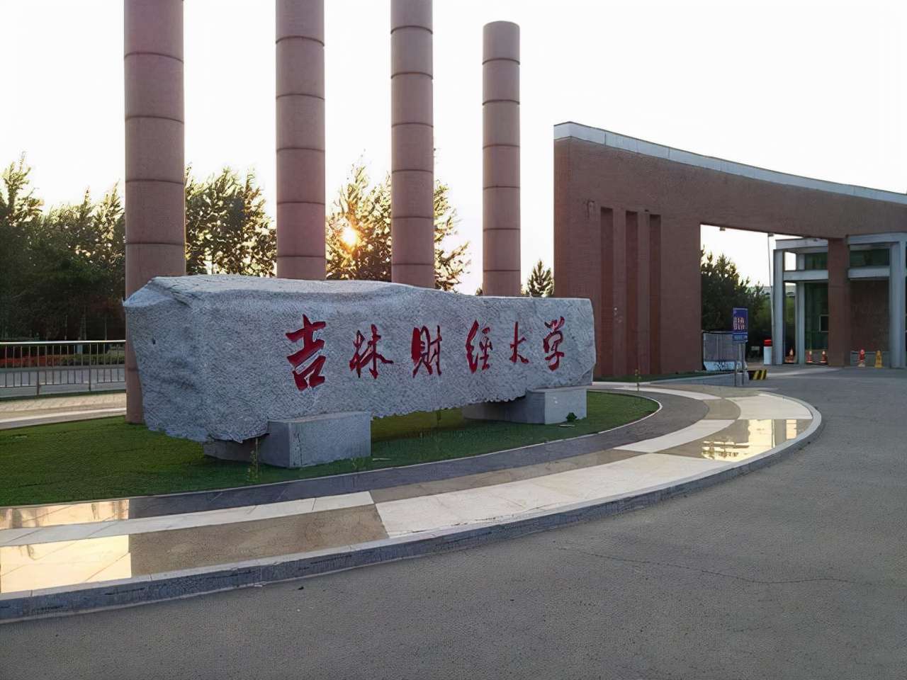 延邊大學(xué)全國(guó)排名第幾,吉林省高校排行榜公布