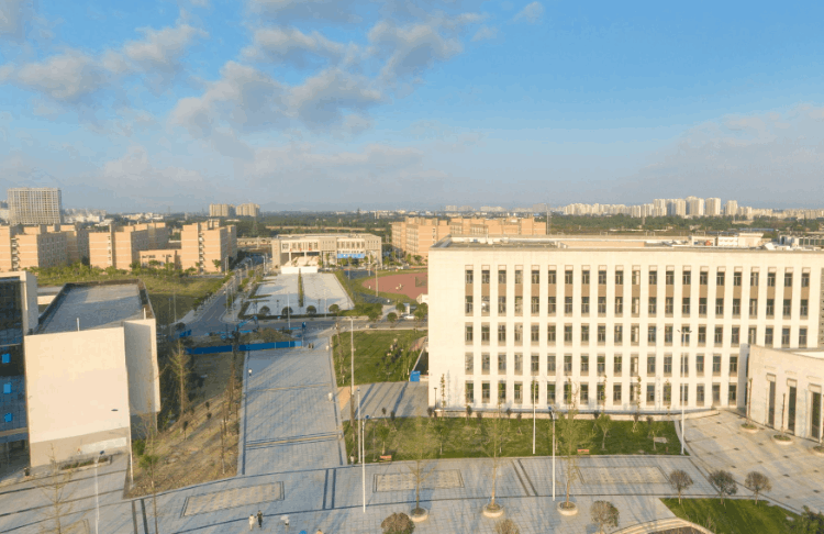 四川省名牌大學有哪些，可分三個檔次，川農、西財悉數上榜