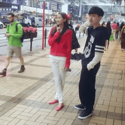 關格格的情史，背后的男人不止有鹿晗