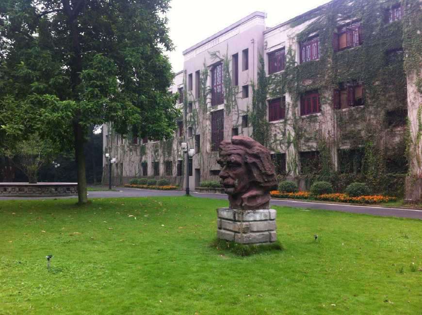 西南大學(xué)是985還是211,不帶師范二字的211師范大學(xué)