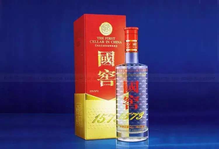 “一邊倒掛，一邊漲價(jià)”的國(guó)窖1573！業(yè)評(píng)：該停了