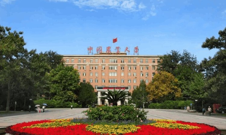 中國“百強大學”排名出爐，浙江大學沖進前三，復旦南大無緣前五