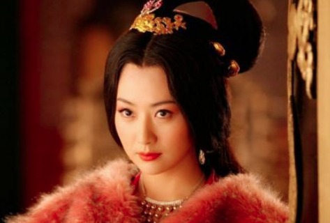 女主從小被六個(gè)男主肉到大