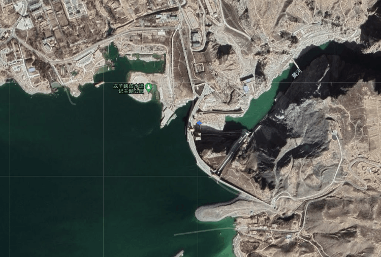 中國最大的水庫是哪一個（在哪里?叫什么名字）