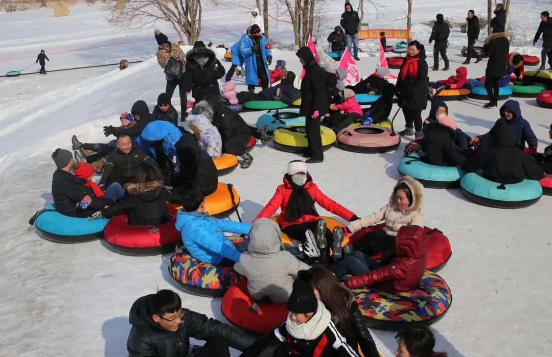 中國雪鄉在哪個城市及成因(怎么去雪鄉最方便)