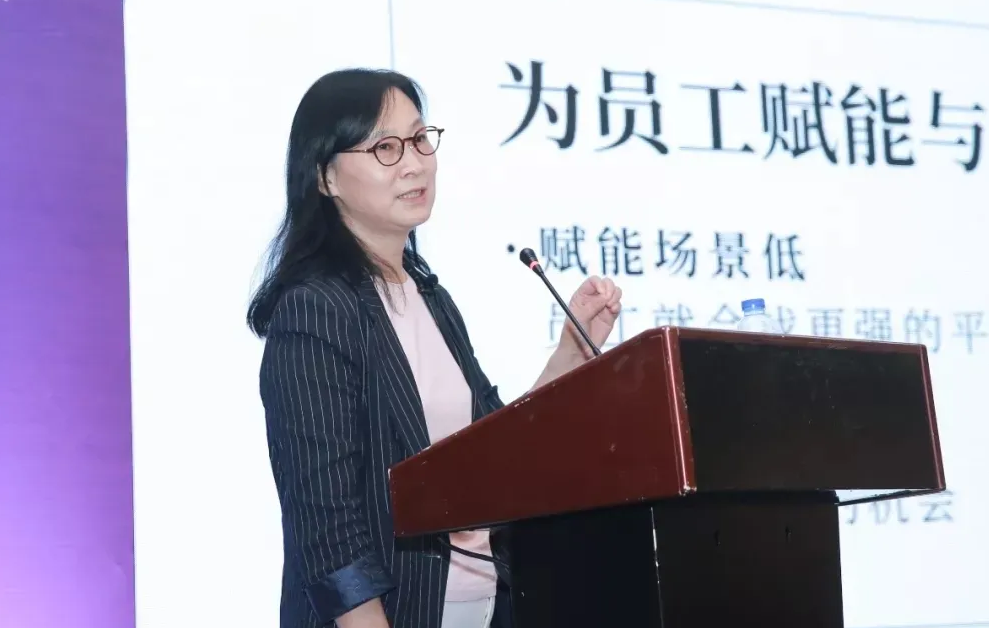 前北大教授陳春花學(xué)歷事件，從網(wǎng)紅教授到學(xué)歷造假