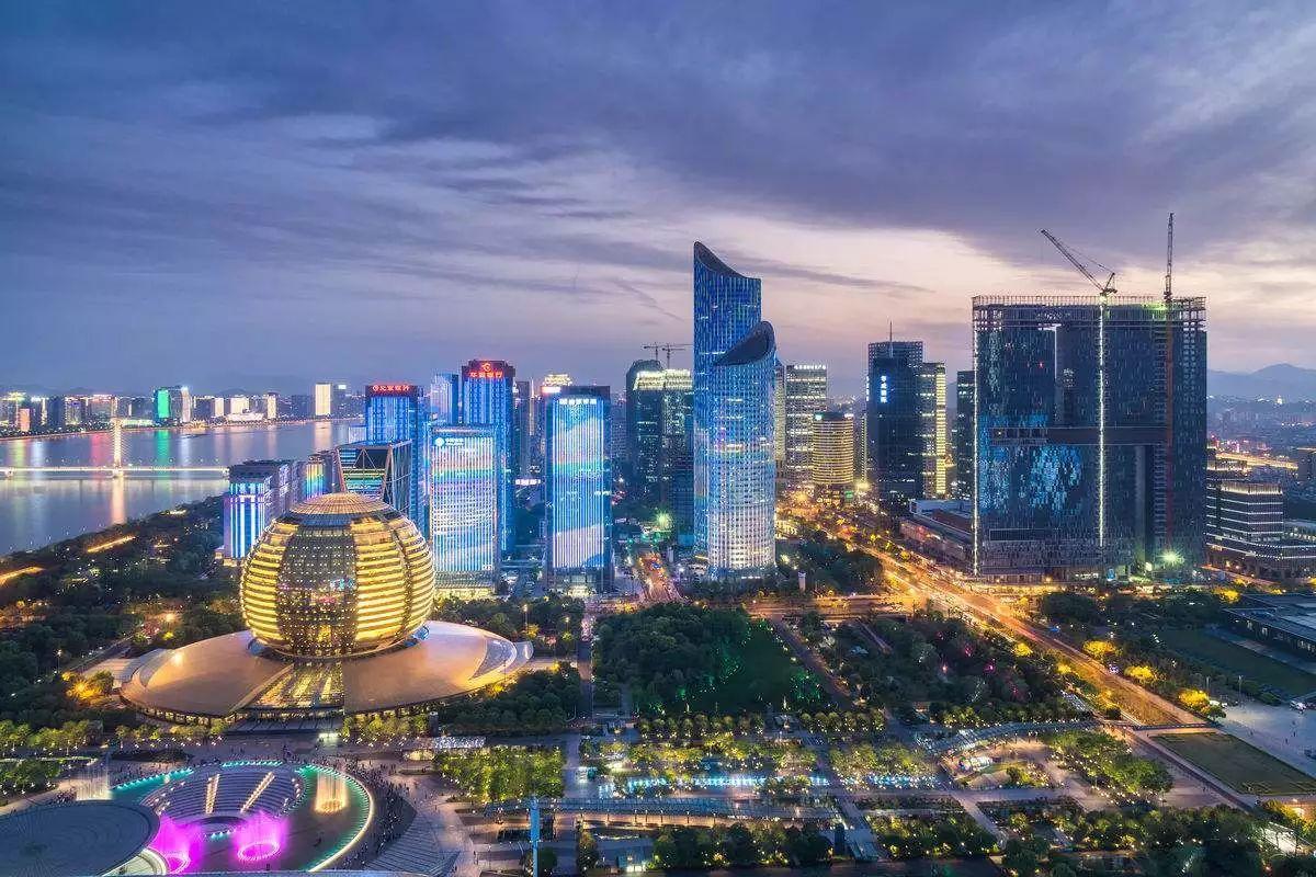 中國(guó)最熱的十大城市排名（中國(guó)最熱的城市是哪幾個(gè)）