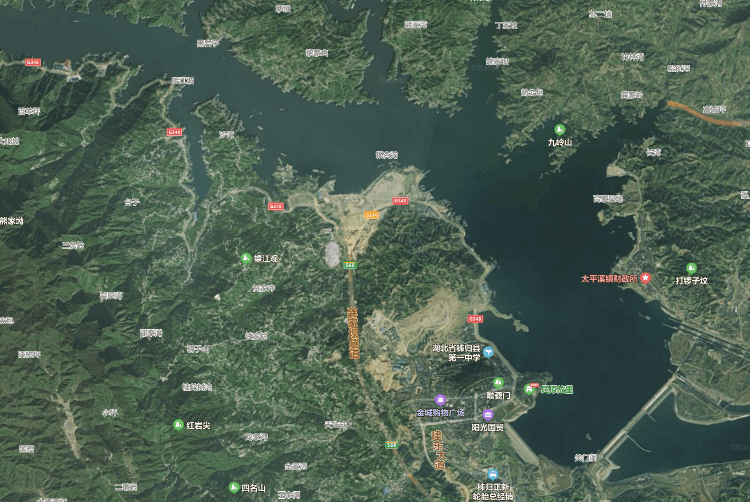 中國最大的水庫是哪一個（在哪里?叫什么名字）