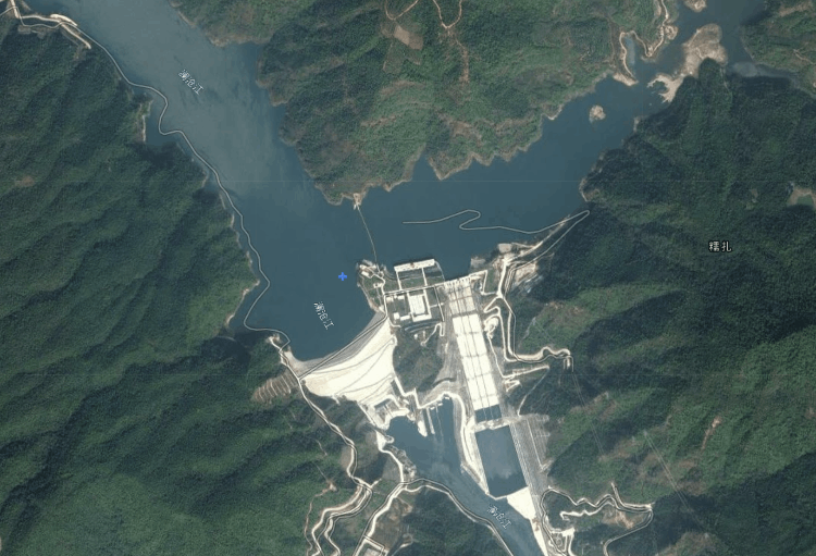 中國最大的水庫是哪一個（在哪里?叫什么名字）