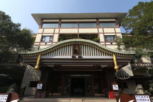 中國最好的溫泉在哪里（中國最好的溫泉排名第一）