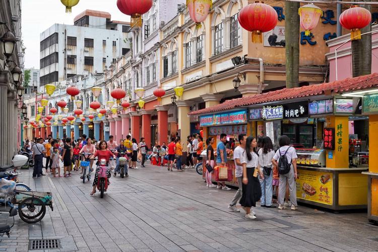 珠海最繁華的步行街在哪里（珠海年輕人買衣服的地方）