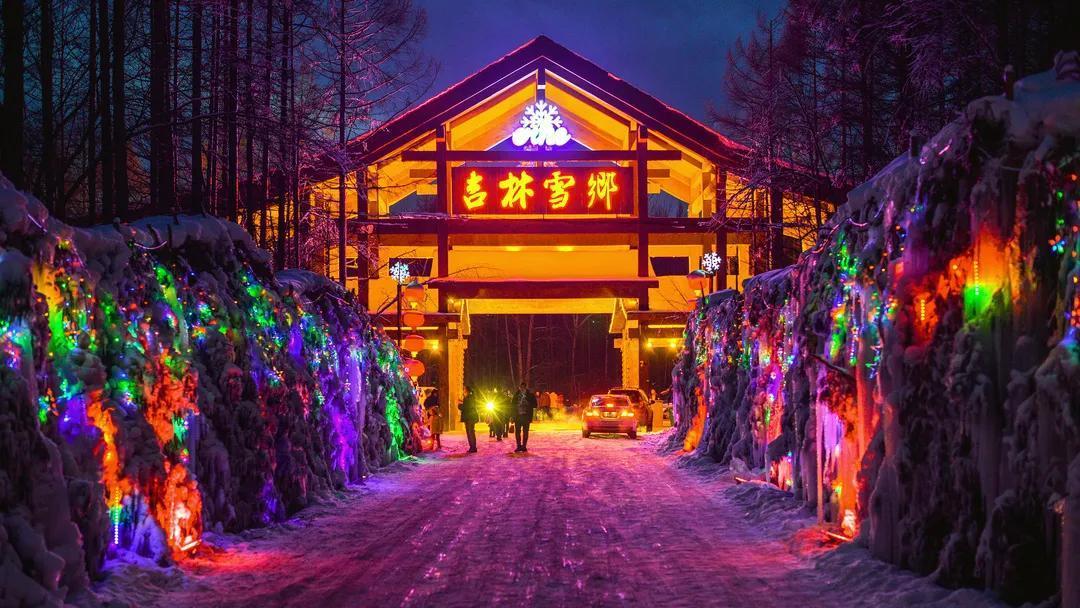 中國雪鄉在哪個城市及成因(怎么去雪鄉最方便)