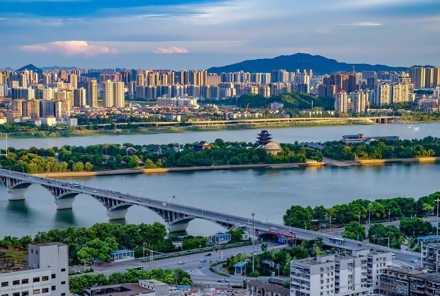 中國物價高的城市排名（中國城市消費前10強出爐）