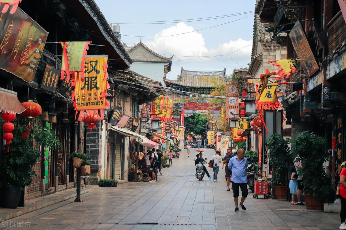 中國最宜居的小縣城(中國最適合養(yǎng)老的十個城市)