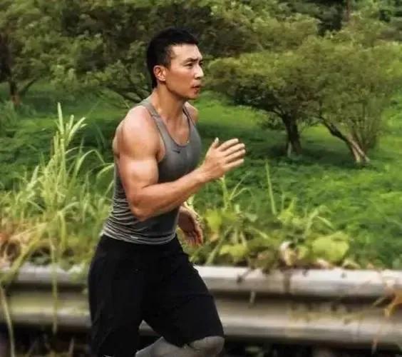 劉畊宏個人資料簡介,說說劉畊宏怎么火的